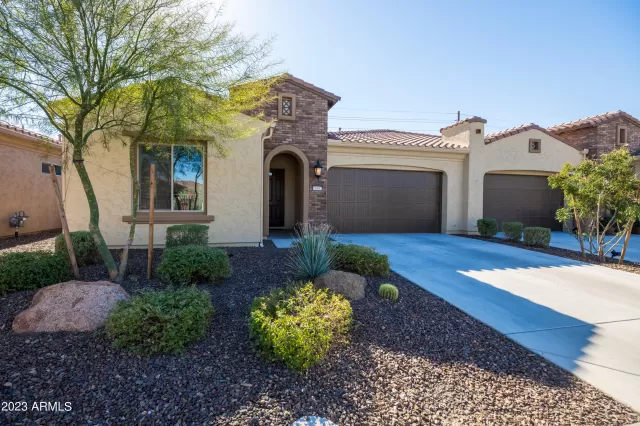 MLS: 6508402 Condo For Sale