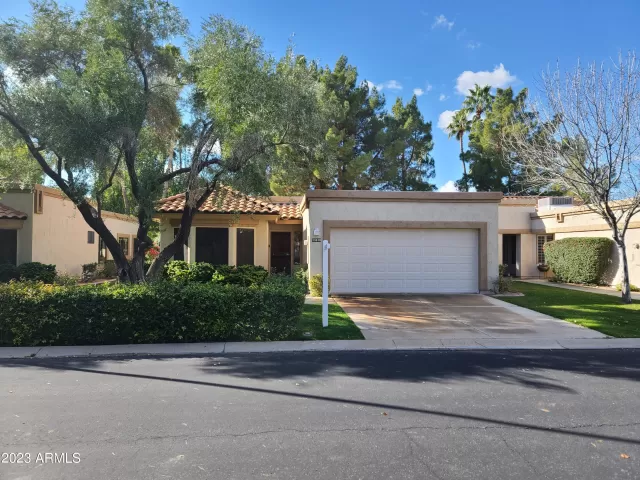 MLS: 6508678 Condo For Sale