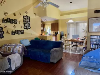 Photo #4: 6508867 Listing 