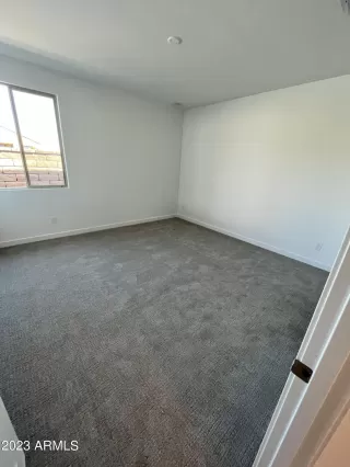 Photo #5: 6508892 Listing 