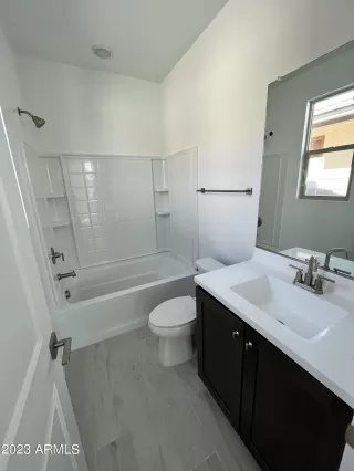 Photo #6: 6508892 Listing 