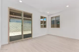 Photo #5: 6508940 Listing 