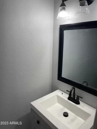 Photo #5: 6509177 Listing 