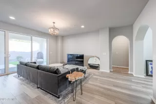 Photo #6: 6509268 Listing 