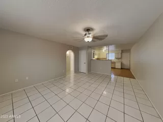 Photo #2: 6509417 Listing