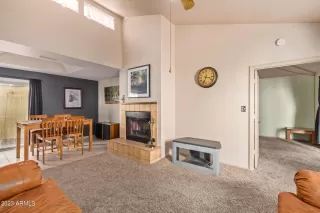 Photo #4: 6509465 Listing