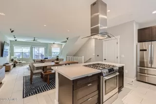 Photo #2: 6509567 Listing 