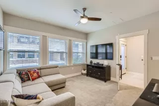 Photo #3: 6509567 Listing 