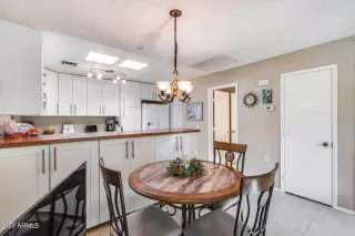Photo #5: 6509577 Listing 
