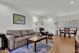 Photo #3: 6509639 Listing 