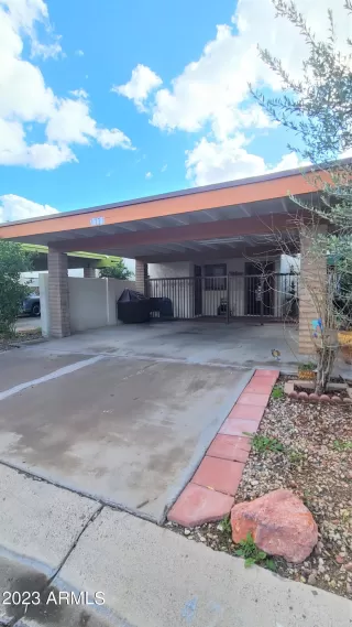 Photo #1: 6509865 Listing