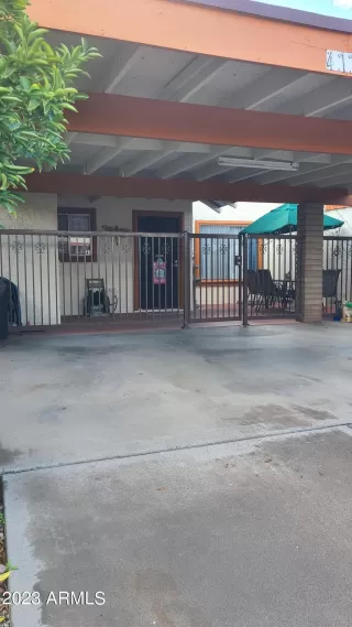 Photo #3: 6509865 Listing