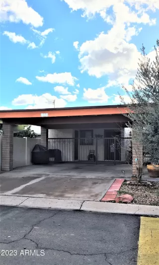 Photo #6: 6509865 Listing