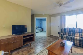 Photo #5: 6509901 Listing 