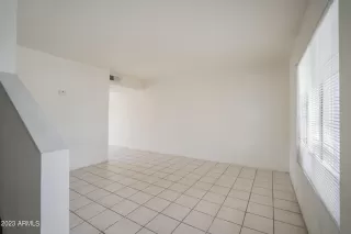 Photo #3: 6510009 Listing