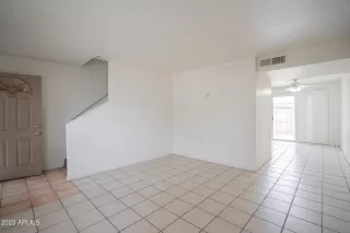 Photo #4: 6510009 Listing