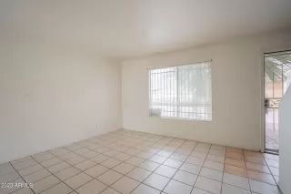 Photo #6: 6510009 Listing