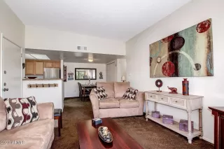 Photo #5: 6510176 Listing 