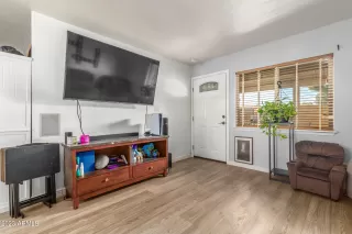 Photo #6: 6510252 Listing 