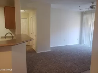 Photo #4: 6510282 Listing