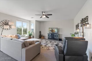 Photo #6: 6510328 Listing 