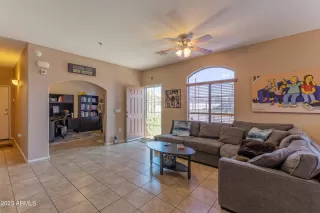 Photo #3: 6510414 Listing 