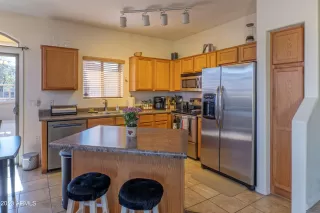 Photo #5: 6510414 Listing 
