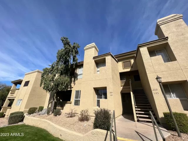 MLS: 6510682 Condo For Sale