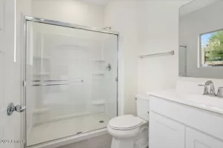 Photo #6: 6510937 Listing