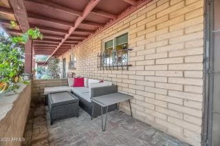 Photo #2: 6511075 Listing