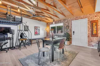 Photo #3: 6511075 Listing