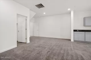 Photo #4: 6511091 Listing 