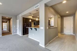 Photo #4: 6511391 Listing