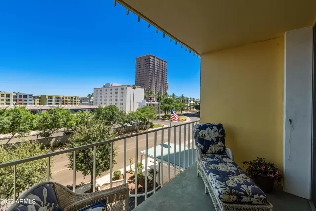 MLS: 6511399 Condo For Sale