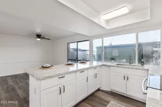 Photo #6: 6511539 Listing 