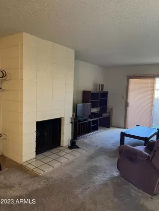 Photo #2: 6511757 Listing