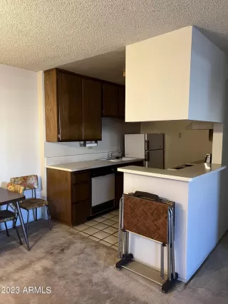 Photo #3: 6511757 Listing