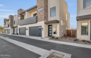 Photo #1: 6511772 Listing