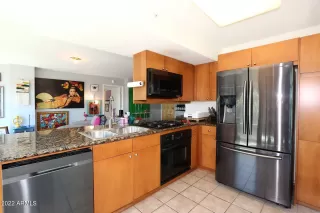 Photo #2: 6511901 Listing