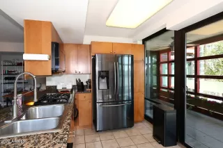 Photo #3: 6511901 Listing