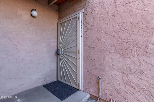 MLS: 6512010 Condo For Sale