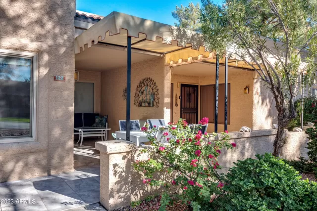 MLS: 6512012 Condo For Sale