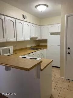 Photo #3: 6512036 Listing