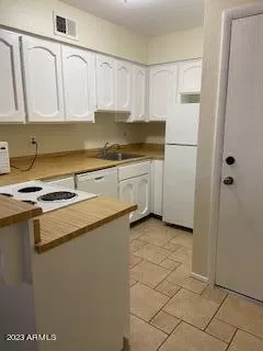 Photo #4: 6512036 Listing