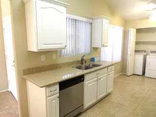 Photo #2: 6512125 Listing