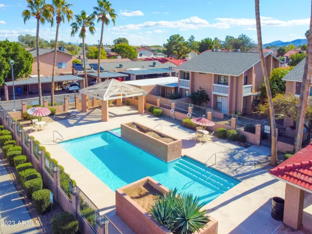 MLS: 6512270 Condo For Sale