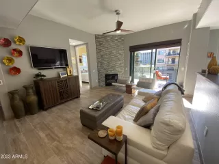 Photo #2: 6512309 Listing 