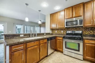 Photo #3: 6512501 Listing 