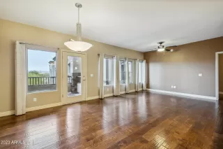 Photo #5: 6512501 Listing 