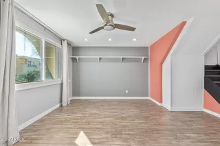 Photo #3: 6512606 Listing